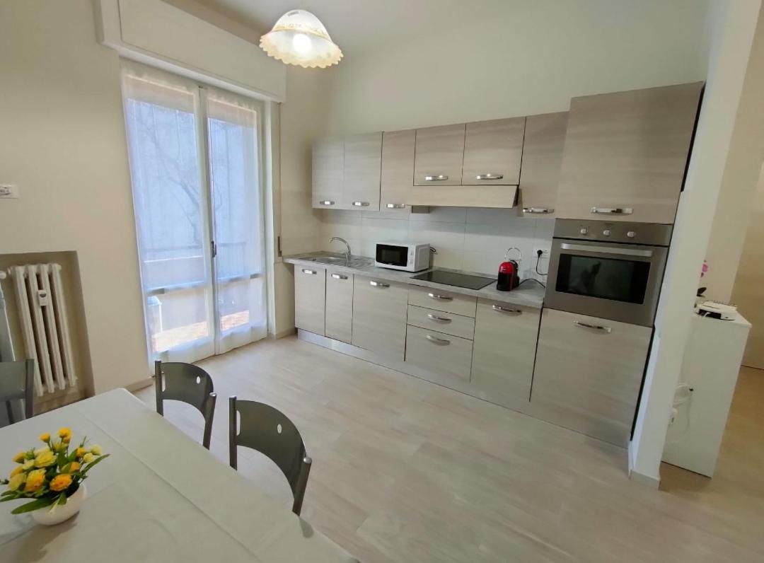 V & G House Apartment *